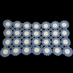 Vtg Crochet Dresser Scarf Table Runner Doily Blue Ivory Snowflake 12" X 23.5"